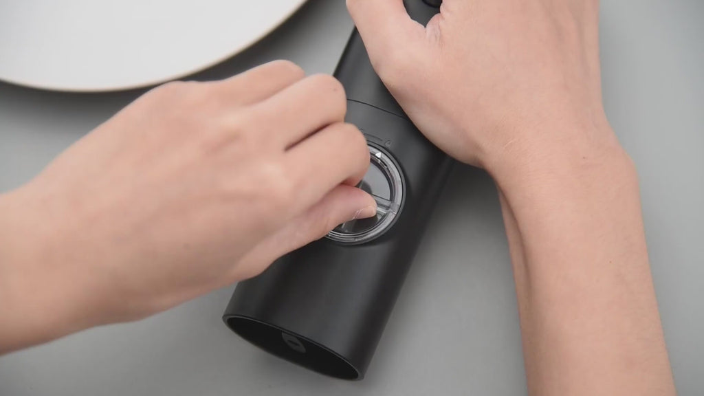 Electric Salt & Pepper Grinder